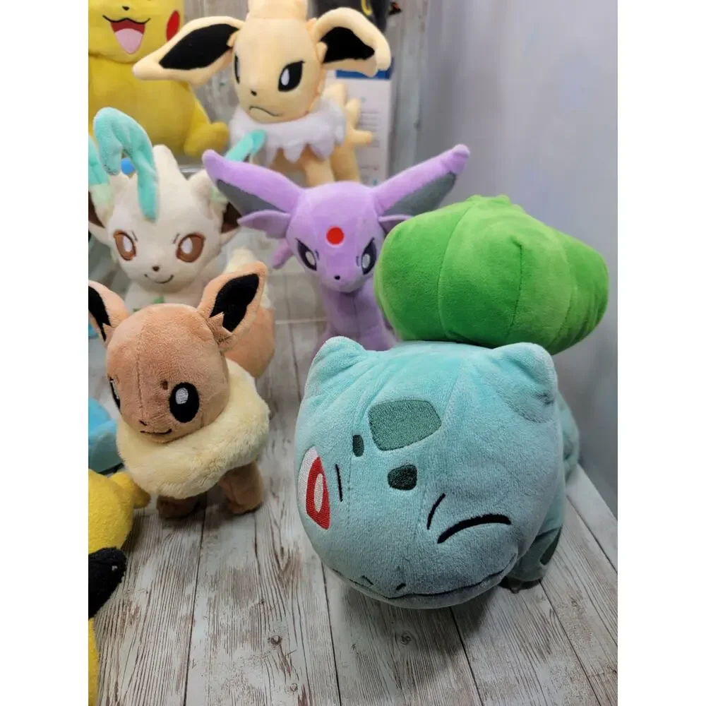 Vintage Pokemon stuffed toy Set Of 13 Plush Eevee, Pikachu, Umbreon & More